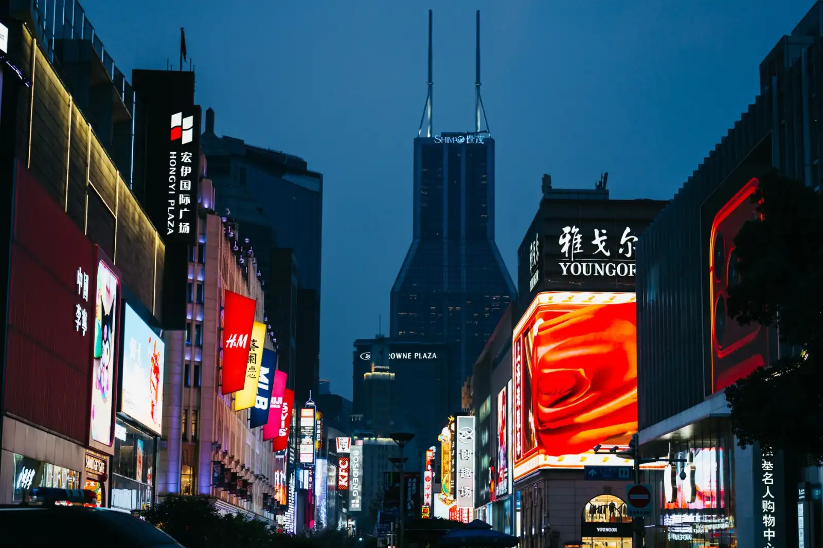 北京彤聚英才科技:移动硬盘与U盘产品型号参数对比分析